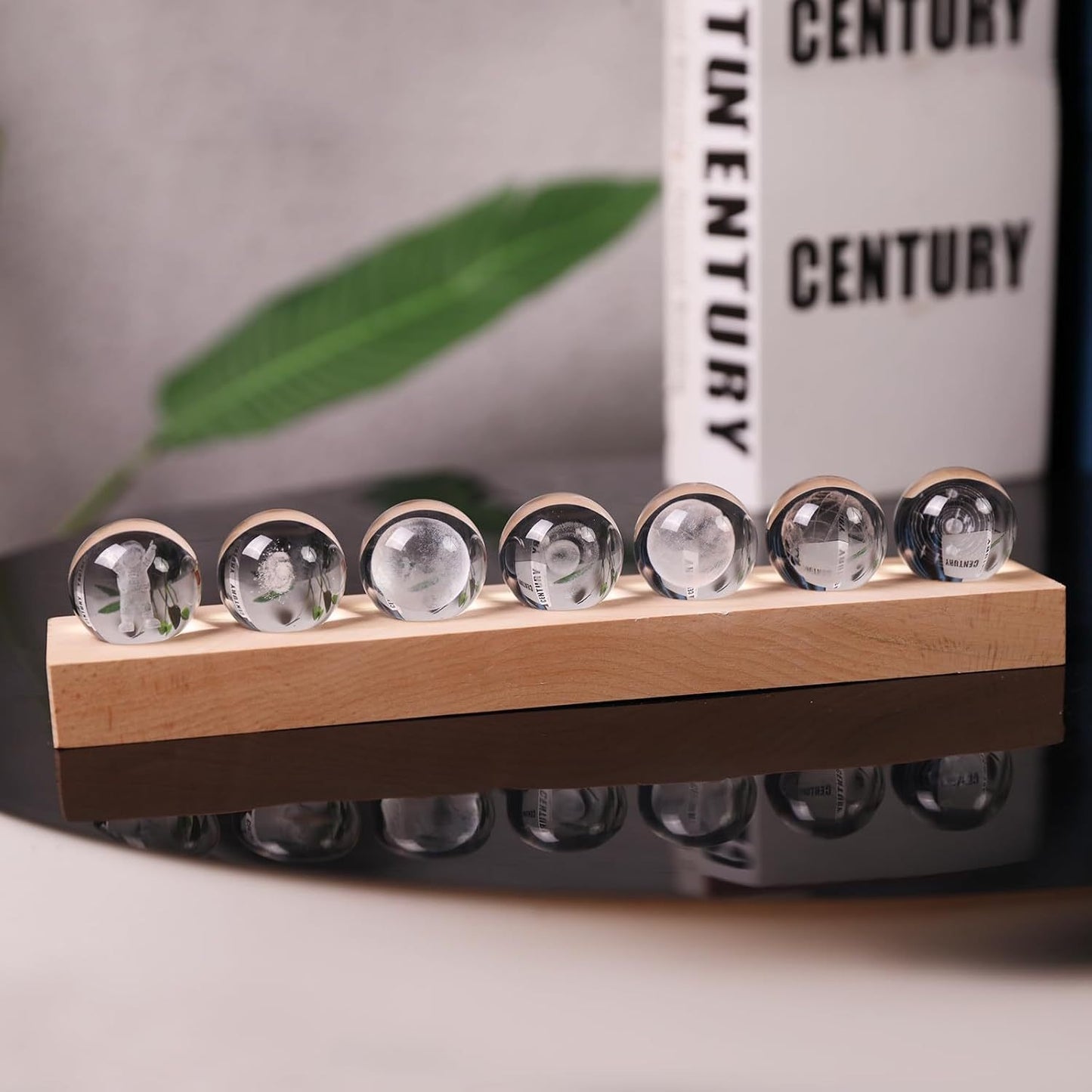 Spherical planet lamps